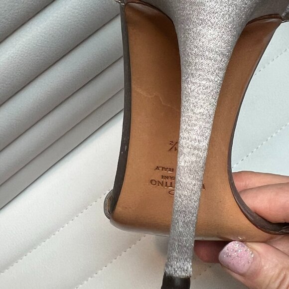 VALENTINO GARAVANI high heels in gray shiny fabric. Size 9.5 - Picture 6 of 9